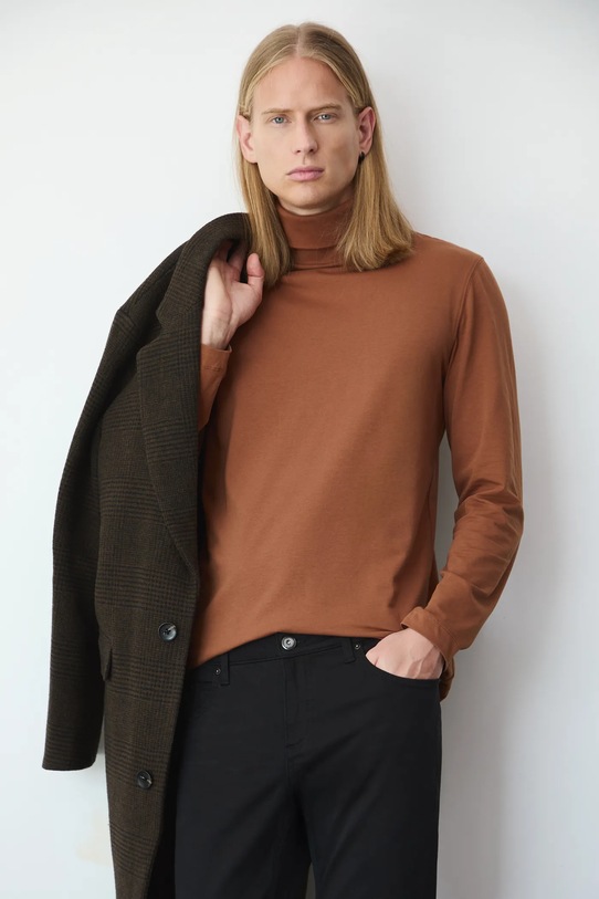 Medicine longsleeve z elastanem brązowy RW24.BUM080