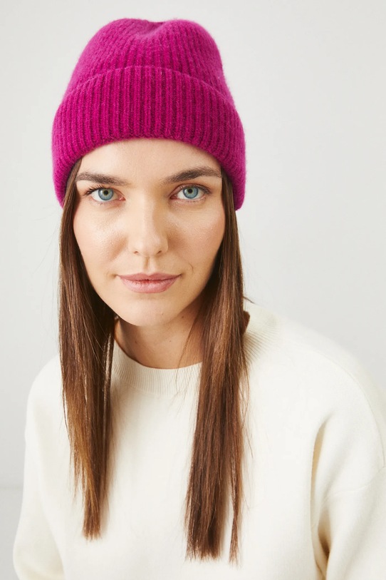 Czapka z kaszmiru damska beanie kolor różowy średniej grubości różowy RW24.CAD800