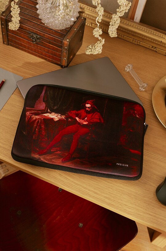 Medicine pokrowiec na laptopa na laptopa multicolor RW24.ITU452