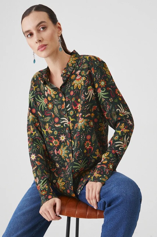 Medicine camasa cu modele verde RW24.KDD070