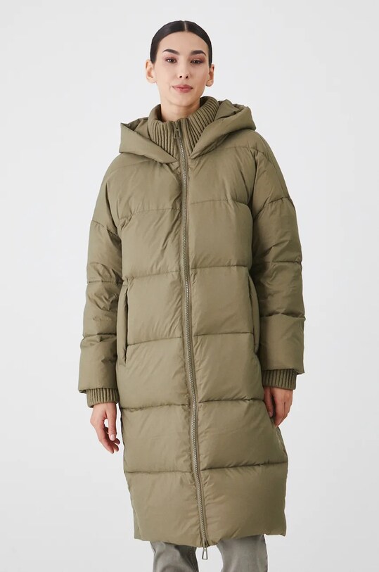 Płaszcz puchowy damski pikowany kolor brązowy z kapturem brązowy RW24.KPD813