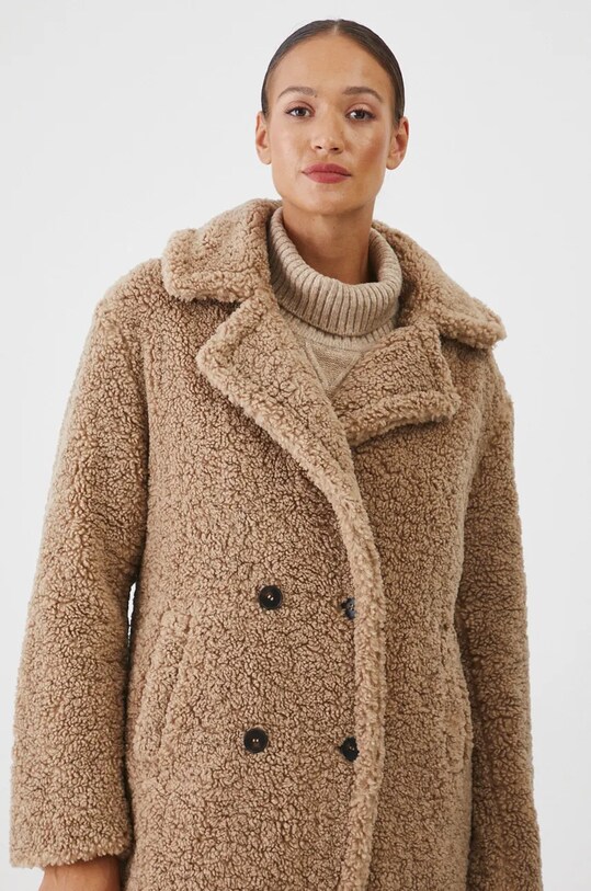 Płaszcz damski oversize z fakturą kolor beżowy beżowy RW24.KPD818