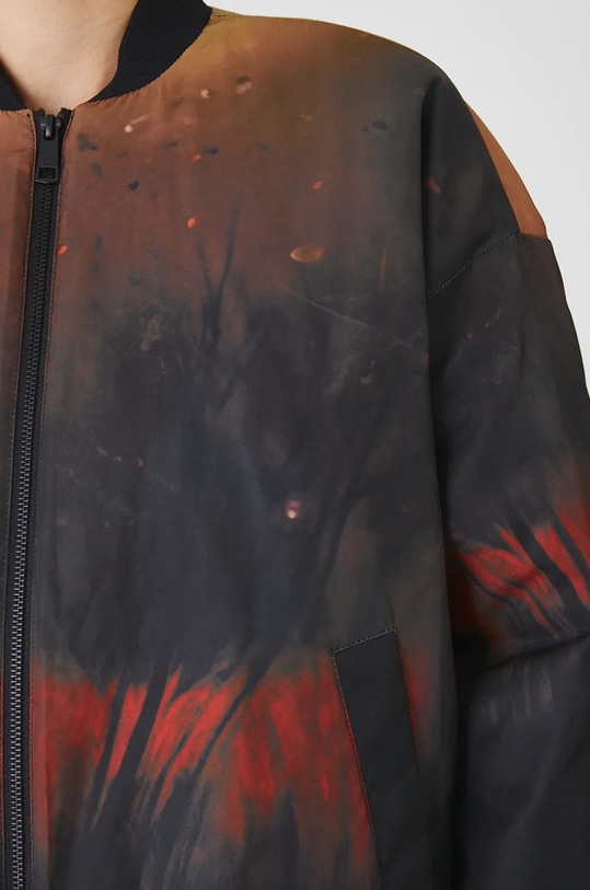 Kurtka bomber damska z kolekcji Zdzisław Beksiński x Medicine kolor czarny RW24.KUD850