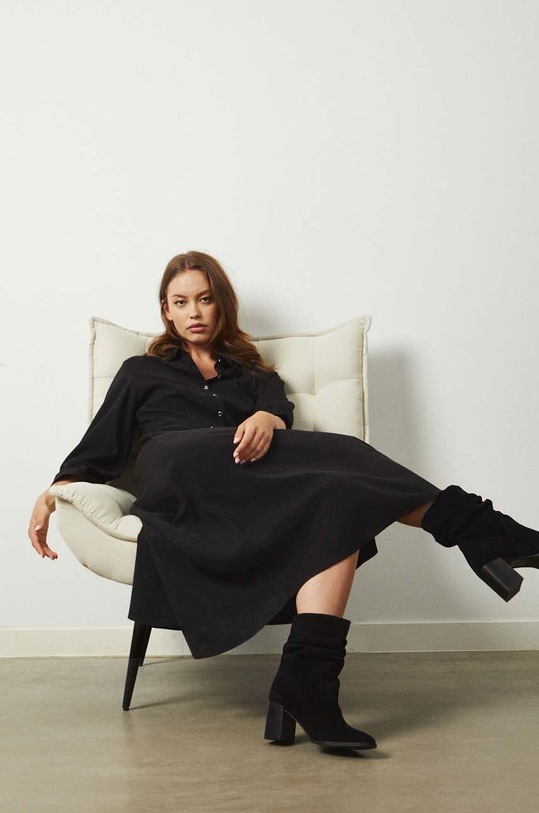 Semišové boty dámské černá barva RW24.OBD305