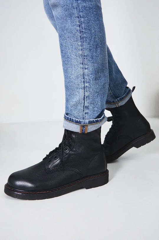 Medicine pantofi inalti elegant negru RW24.OBM605