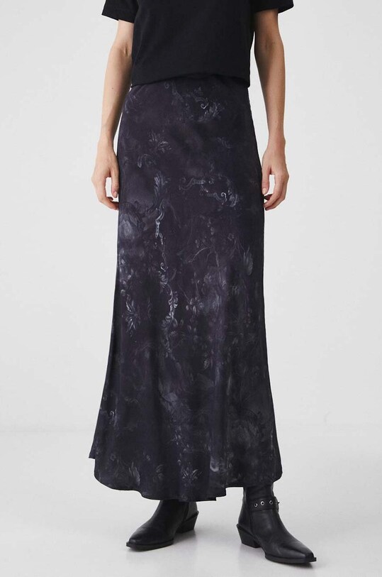 Dámska maxi sukňa z viskózy čiernej farby casual čierna RW24.SDD501