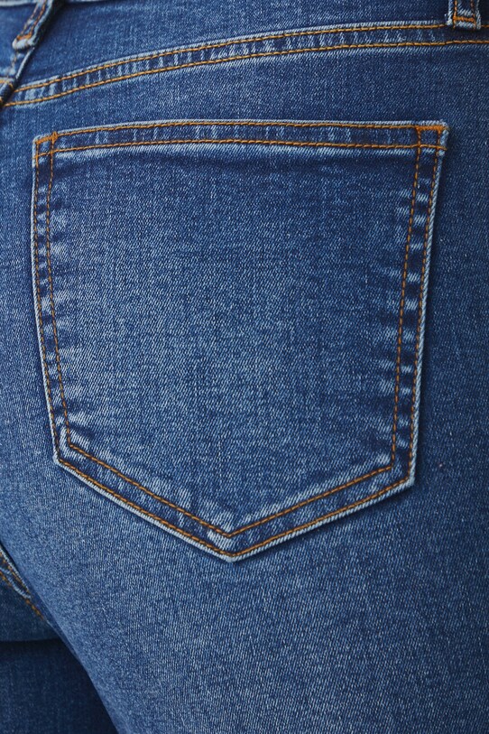 Jeansy damskie slim z efektem sprania kolor granatowy granatowy RW24.SJD050