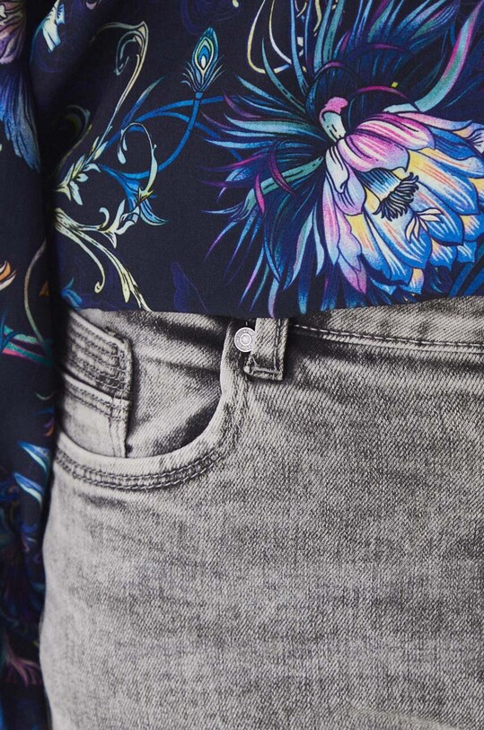 Jeansy damskie skinny z efektem sprania kolor szary szary RW24.SJD303