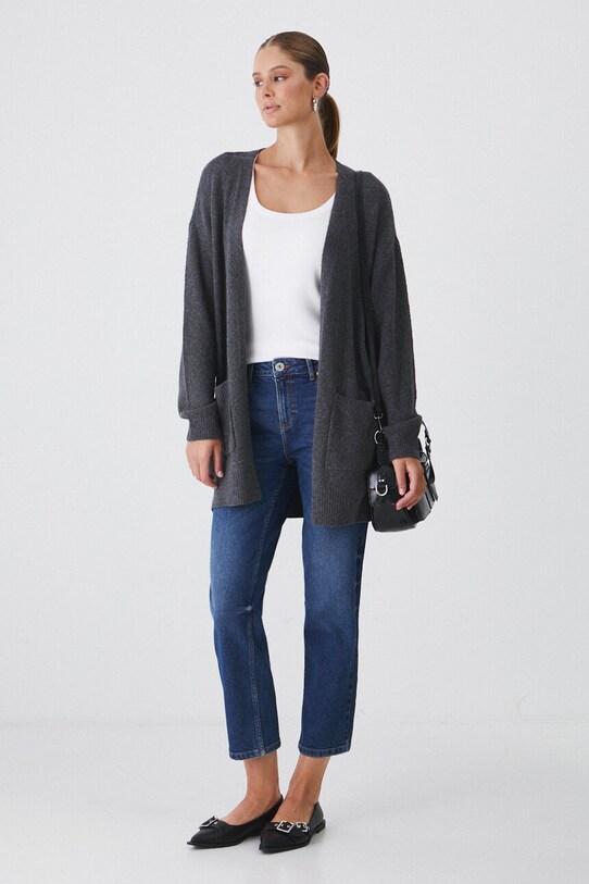 Jeansy damskie straight z efektem sprania kolor granatowy RW24.SJD505 granatowy RW24