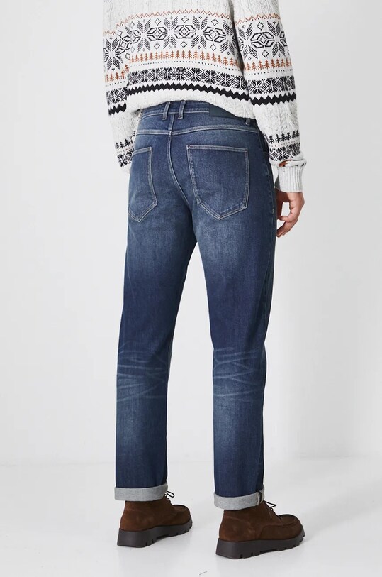 Odzież Jeansy męskie regular z efektem sprania kolor granatowy RW24.SJM903 granatowy