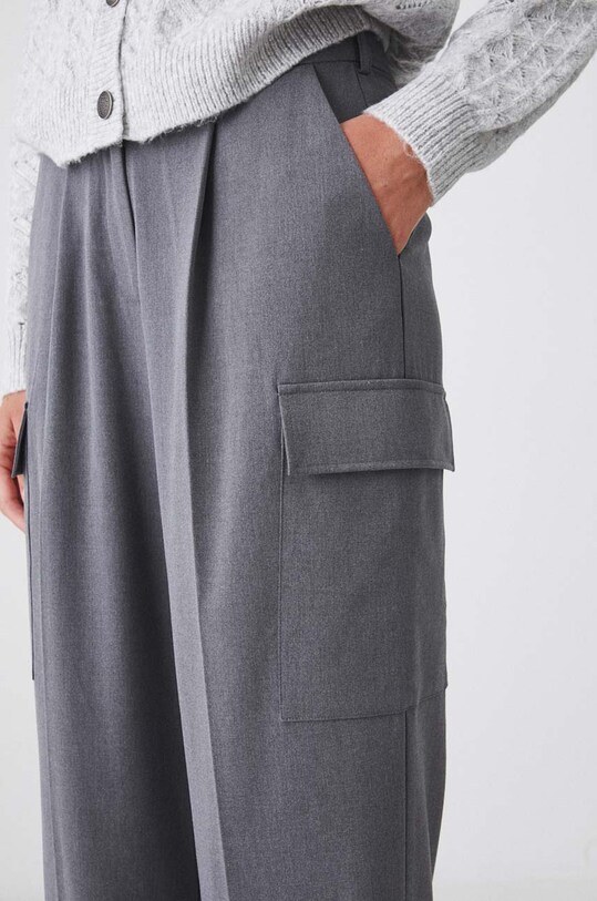 Spodnie damskie wide leg z kieszeniami cargo kolor szary RW24.SPD400 szary