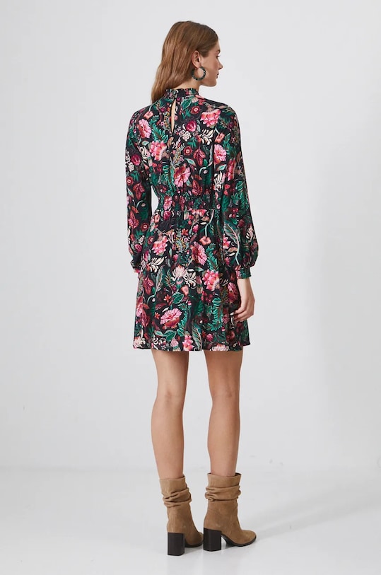 Odzież Sukienka damska mini wzorzysta kolor multicolor RW24.SUD091 multicolor