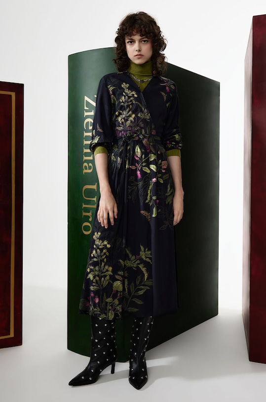 Sukienka damska midi z paskiem – Medicine z okazji roku Miłosza, kolor czarny midi czarny RW24.SUD650