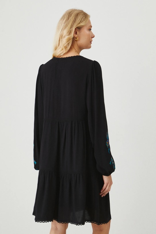 Šaty mini, z kolekce Karolina Matyjaszkowicz x Medicine černá barva černá RW24.SUDB52