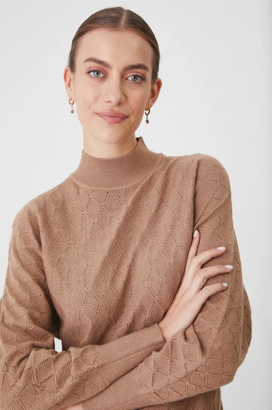 Sweter damski ażurowy kolor beżowy beżowy RW24.SWD062