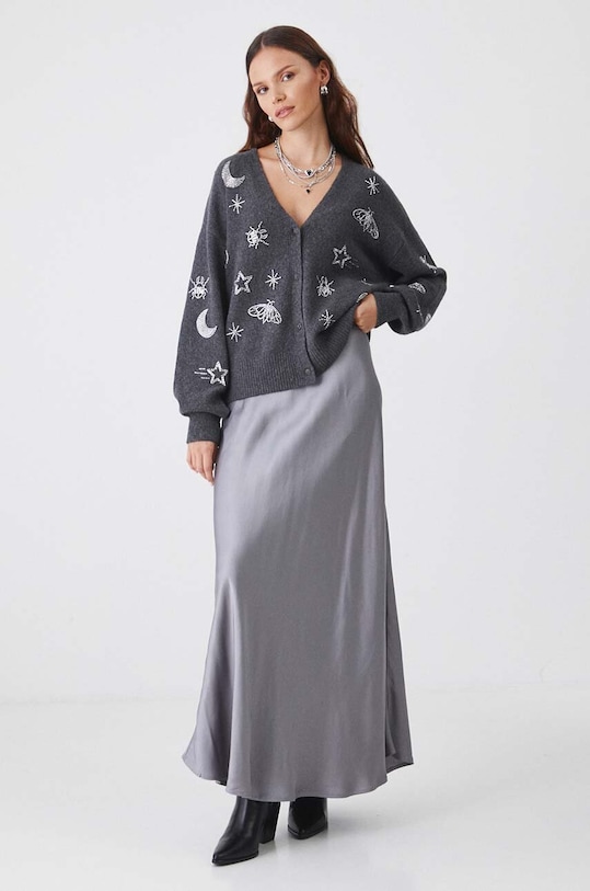 Kardigán s prímesou vlny s ozdobnou aplikáciou šedá farba RW24.SWD501 sivá RW24