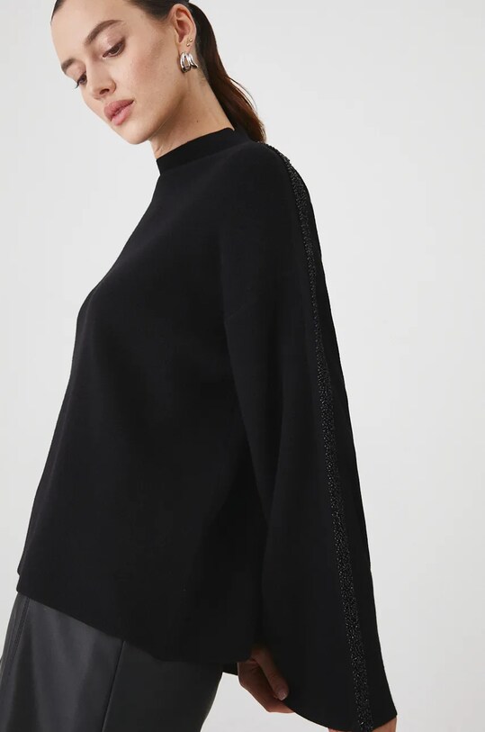 Sweter damski z ozdobną aplikacją kolor czarny czarny RW24.SWD709