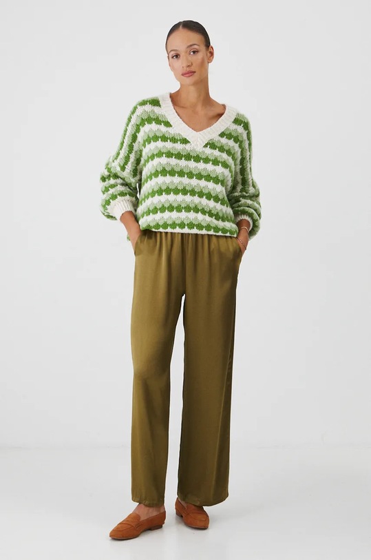 Sweter z domieszką wełny damski wzorzysty kolor zielony RW24.SWD770 zielony RW24
