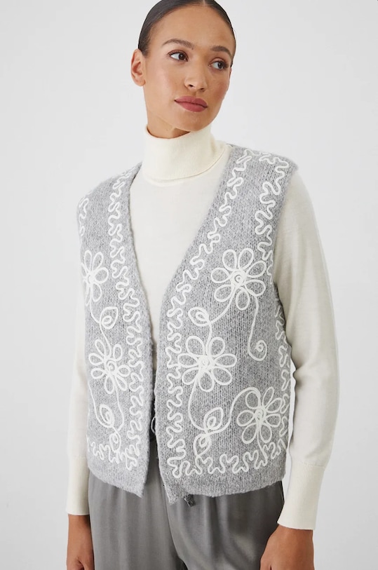 Kamizelka damska z ozdobną aplikacją kolor szary gruba szary RW24.SWD773