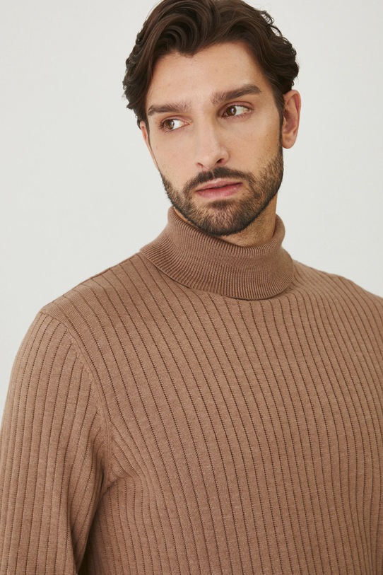 Sweter męski z golfem prążkowany kolor brązowy brązowy RW24.SWMB13