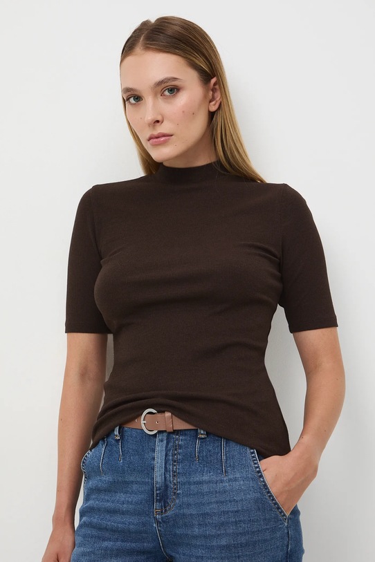 T-shirt damski prążkowany z elastanem brązowy RW24.TSD042