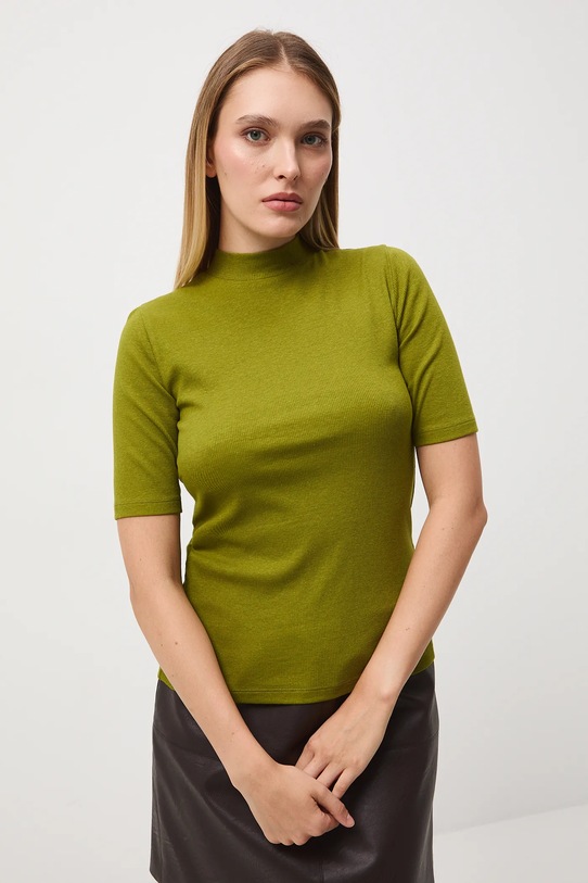 T-shirt damski prążkowany RW24.TSD042 zielony RW24