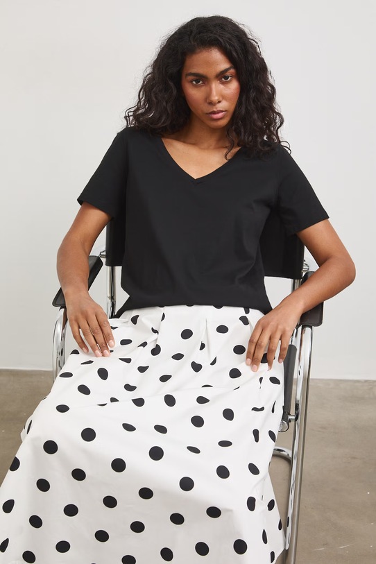 T-shirt bawełniany damski z elastanem gładki kolor czarny z elastanem czarny RW24-TSD043