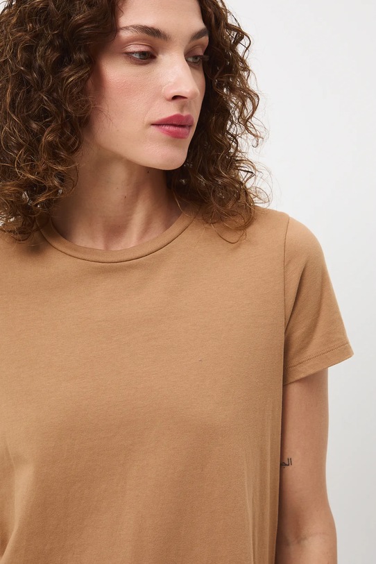 T-shirt bawełniany damski z elastanem gładki beżowy RW24.TSD062