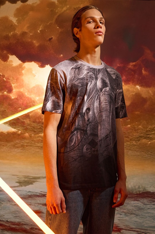 T-shirt męski z kolekcji Zdzisław Beksiński x Medicine kolor szary wzorzyste szary RW24.TSM855