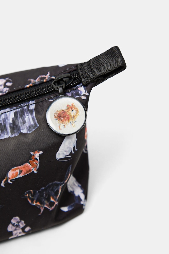 Kosmetyczka z okazji Dnia Psa – Zofia Różycka x Medicine czarny RW25-COU450