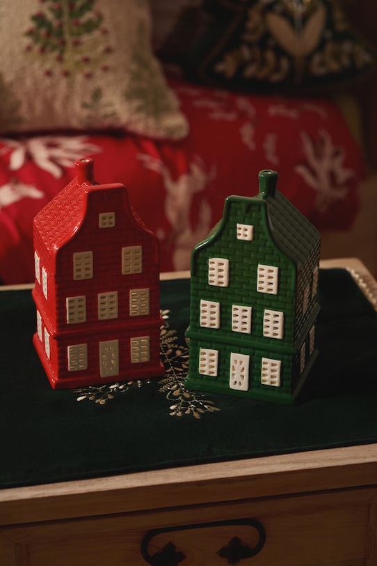 Świecznik dekoracyjny gliniany - domek czerwony RW25-DEU813