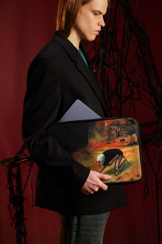 Medicine pokrowiec na laptopa multicolor RW25-ITUA50