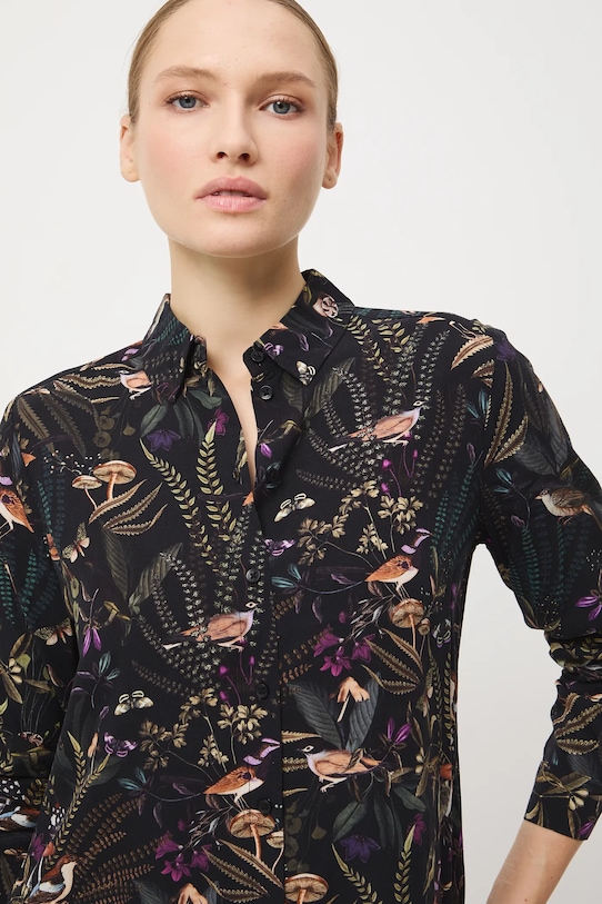 Koszula damska z wiskozy wzorzysta casual czarny RW25-KDD070