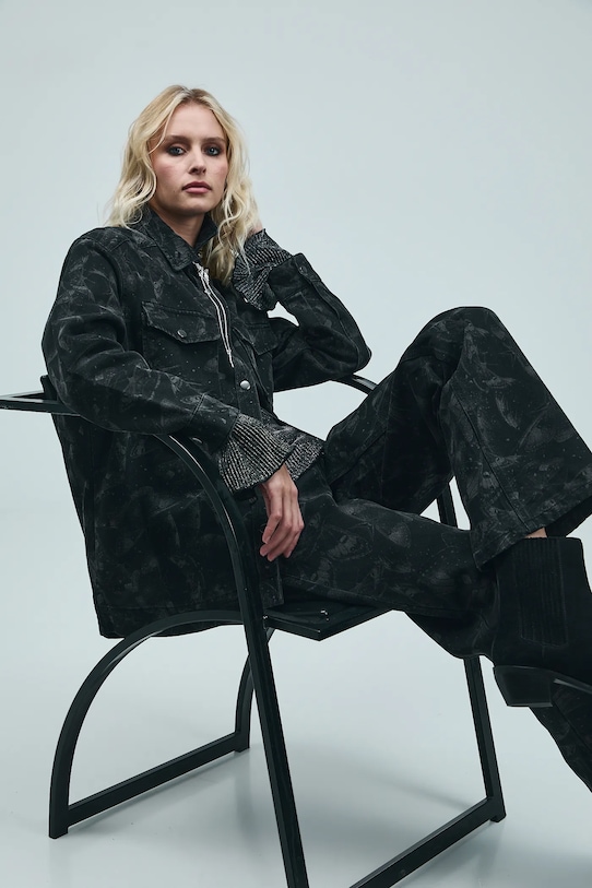 Medicine koszula jeansowa klasyczny czarny RW25-KDD702