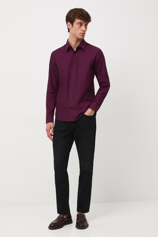 Košile pánská s klasickým límcem s jemným vzorem RW25-KDM700 burgundské RW25