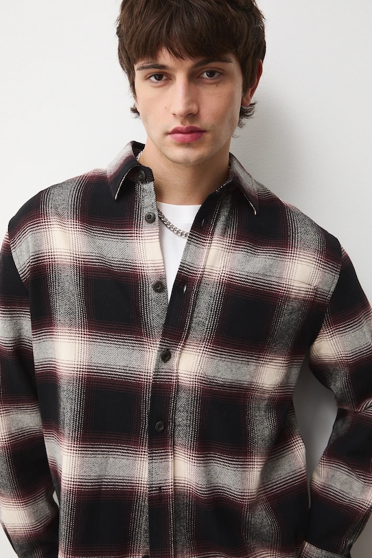 Koszula bawełniana męska z kołnierzykiem klasycznym w kratę brązowy RW25-KDM904