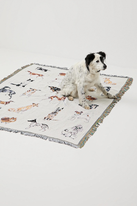 Koc żakardowy z okazji Dnia Psa – Zofia Różycka x Medicine beżowy RW25-KOU450