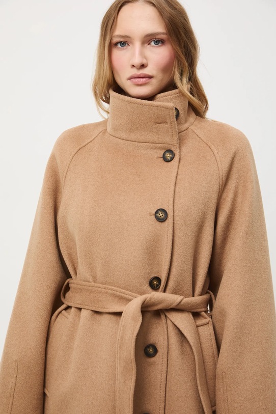 Medicine płaszcz wełniany RW25-KPD702 beżowy