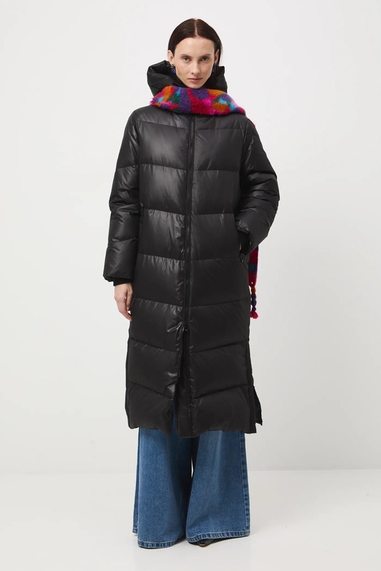 Medicine płaszcz puchowy czarny RW25-KPD900