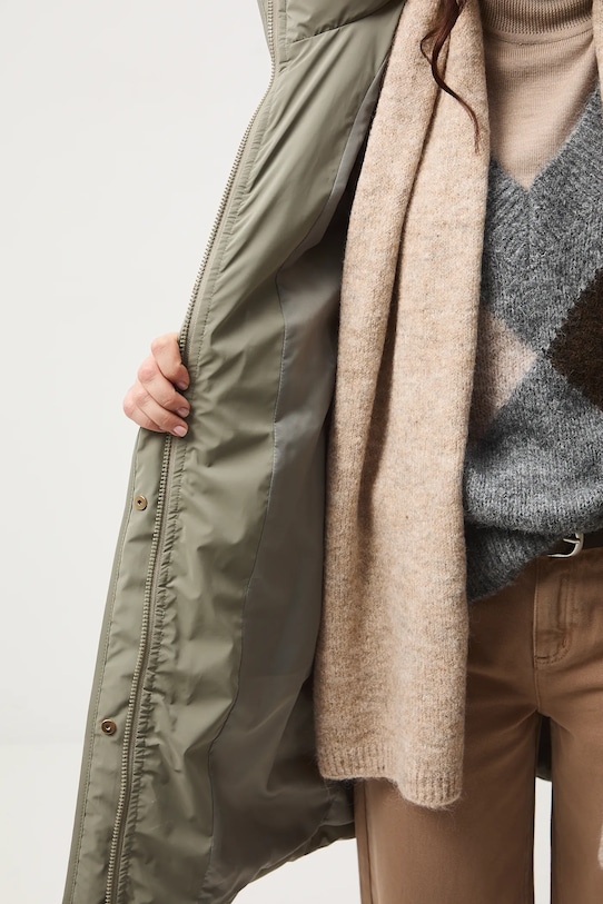 Płaszcz damski pikowany RW25-KPD901