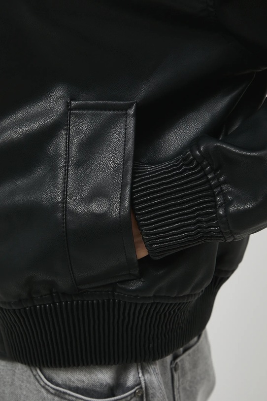Medicine kurtka bomber RW25-KUD307