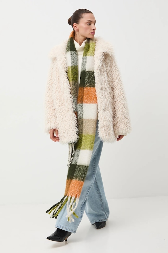 Kurtka z imitacji futerka RW25-KUD807