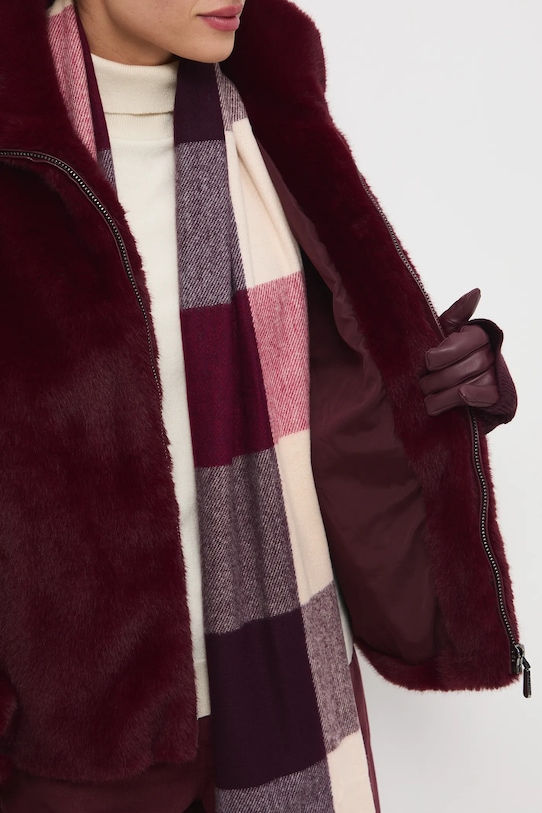 Kurtka damska z imitacji futerka RW25-KUD808