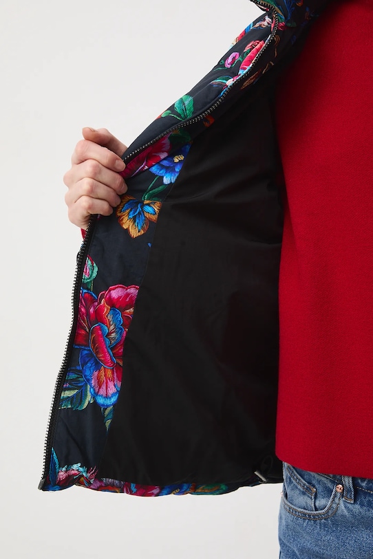 Medicine kurtka RW25-KUDB00