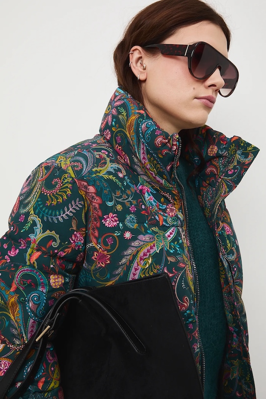 Kurtka damska pikowana wzorzysta multicolor RW25-KUDC00