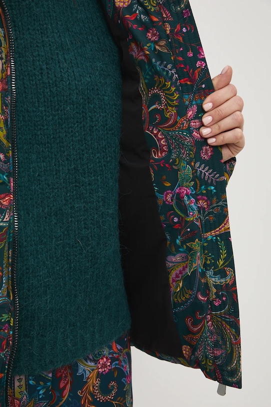 Kurtka damska pikowana wzorzysta RW25-KUDC00