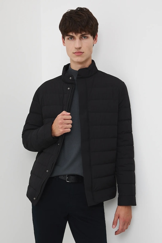 Medicine kurtka puchowa bez kaptura czarny RW25-KUM512