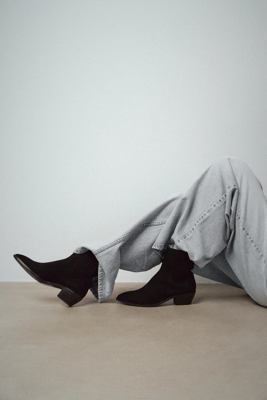 Medicine botki zamszowe RW25-OBD317