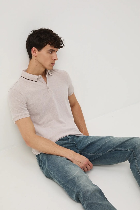 Medicine polo slim beżowy RW25-POM030