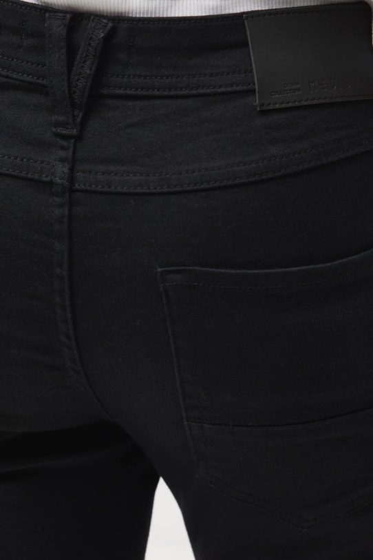 Medicine jeansy czarny RW25-SJMA15